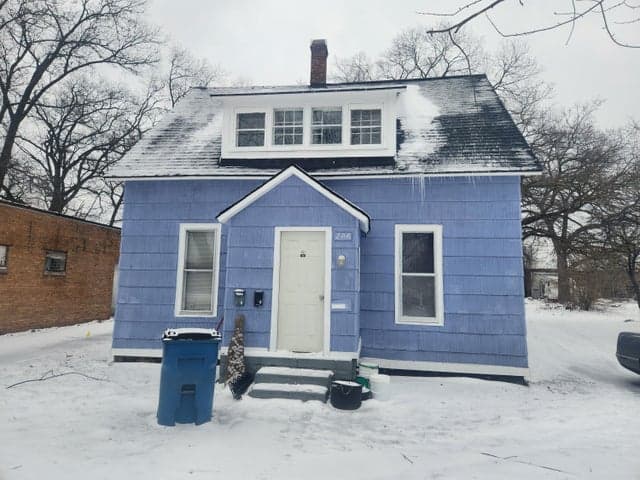 2716 7th Street, Muskegon Heights, MI 49444