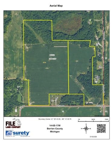 2 2 Smith Road, Berrien Center, MI 49102