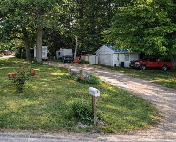 10041 S Mason Drive, Grant, MI 49327