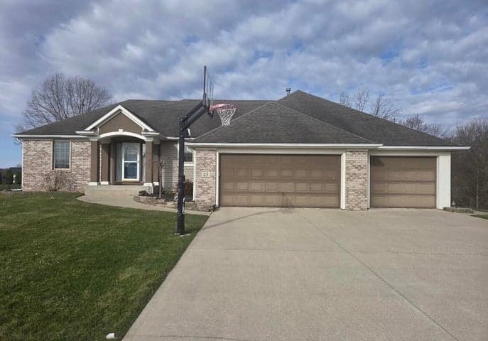 23 Arrowhead Drive, Coldwater, MI 49036