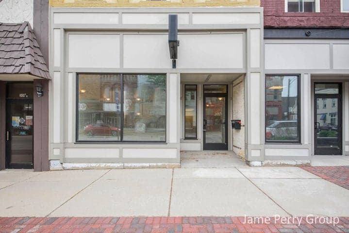 301 S Lafayette Street B, Greenville, MI 48838