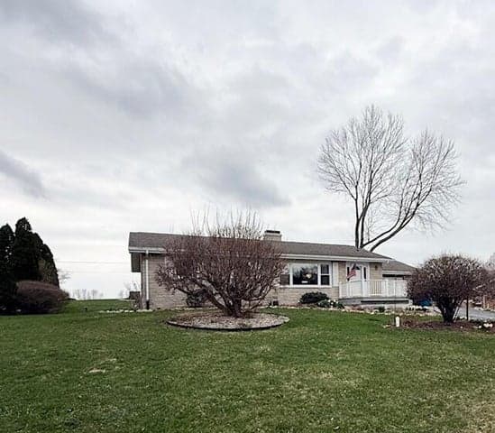 5586 Wendzel Drive, Coloma, MI 49038