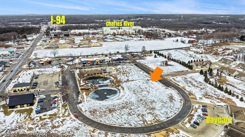 56400 Village Center Circle, Mattawan, MI 49071