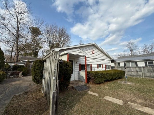 8705 E James Street, White Cloud, MI 49349