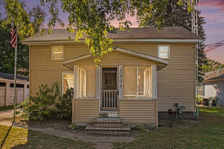 1408 Silverbrook Avenue, Niles, MI 49120