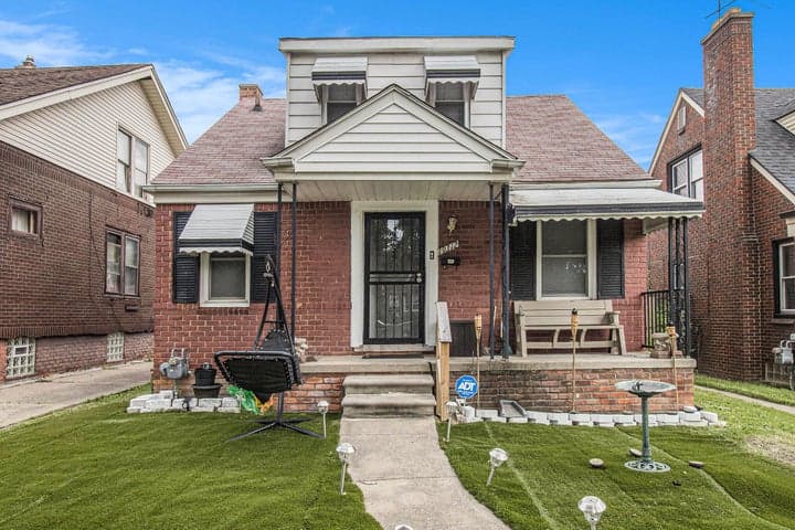 19312 Goulburn Avenue, Detroit, MI 48205