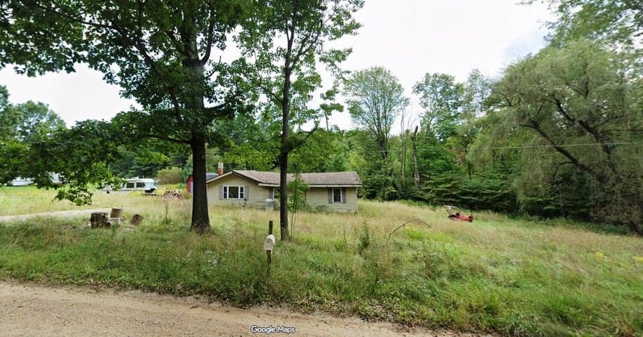 20187 5 Mile Road, Reed City, MI 49677