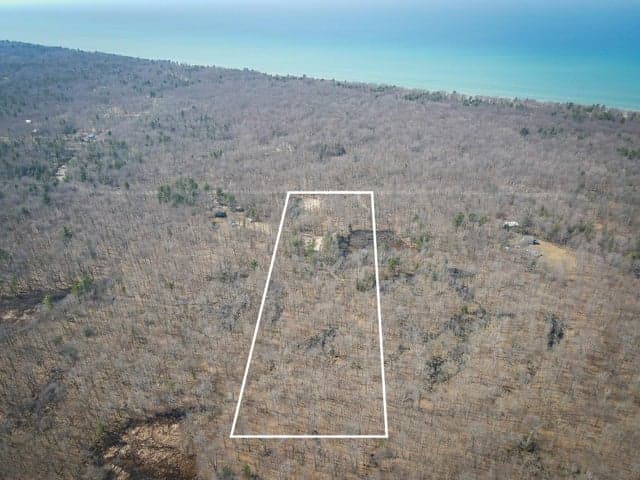 4986 N Ridge Road, Mears, MI 49436