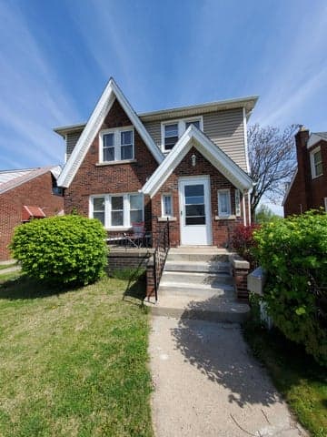 16099 Stephens Road, Eastpointe, MI 48021