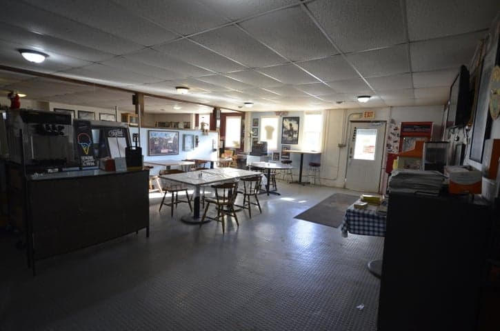 Photo 6