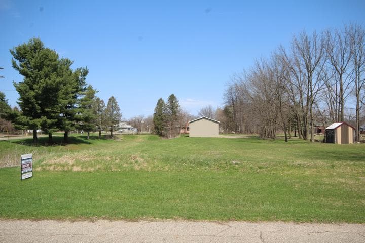 321 Vine Street, Vicksburg, MI 49097
