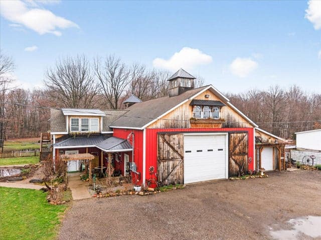 3457 138th Avenue, Hamilton, MI 49419