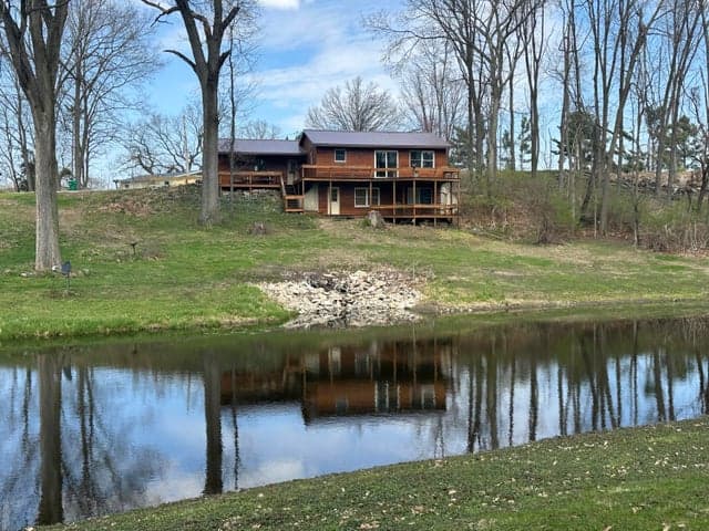 67747 Thunderbird Drive, Sturgis, MI 49091