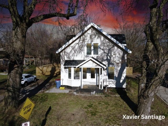 1128 Emerald Avenue NE, Grand Rapids, MI 49503
