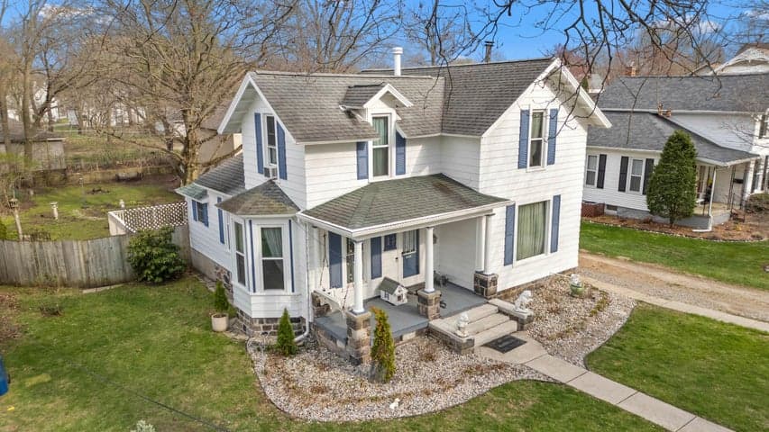 79 Budlong Street, Hillsdale, MI 49242