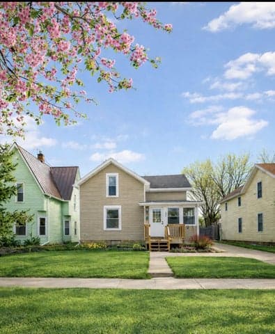 330 Grand Street, Springport, MI 49284