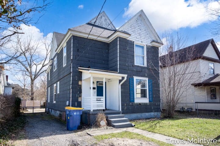 908 Eastern Avenue SE, Grand Rapids, MI 49507