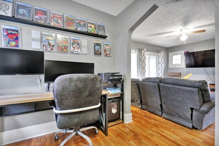 Photo 6