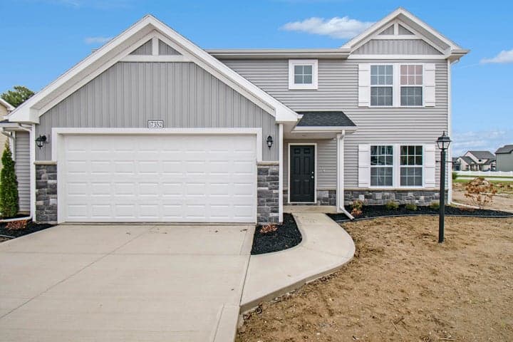 7121 Pileated Drive, Caledonia, MI 49316