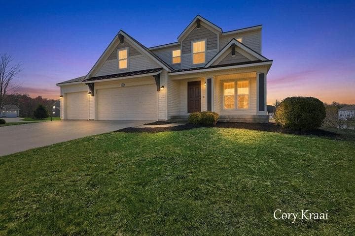 6233 Norfolk Drive, Norton Shores, MI 49444