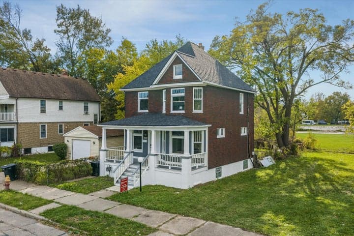 5999 Fischer Street, Detroit, MI 48213