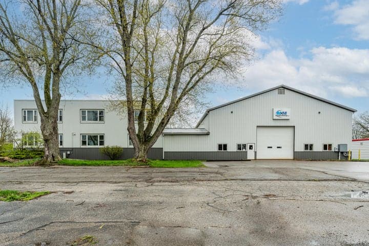 320 Park Street, Coloma, MI 49038