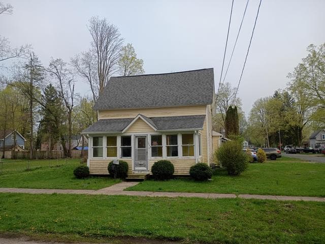 109 E Cass Street, Bangor, MI 49013