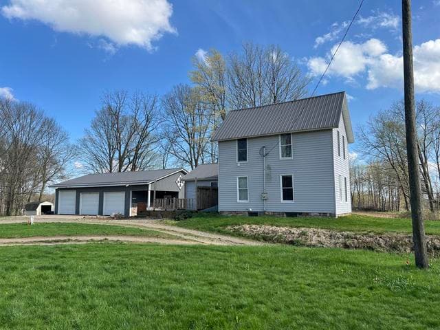 8100 22 1/2 Mile Road, Homer, MI 49245
