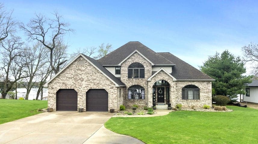 1256 Barron Lake Road, Niles, MI 49120