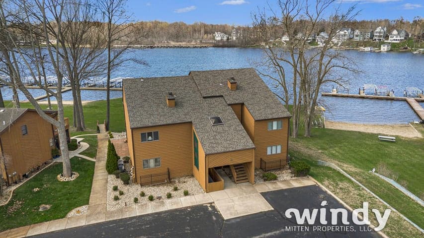 5576 N Watervliet Road 1A, Watervliet, MI 49098