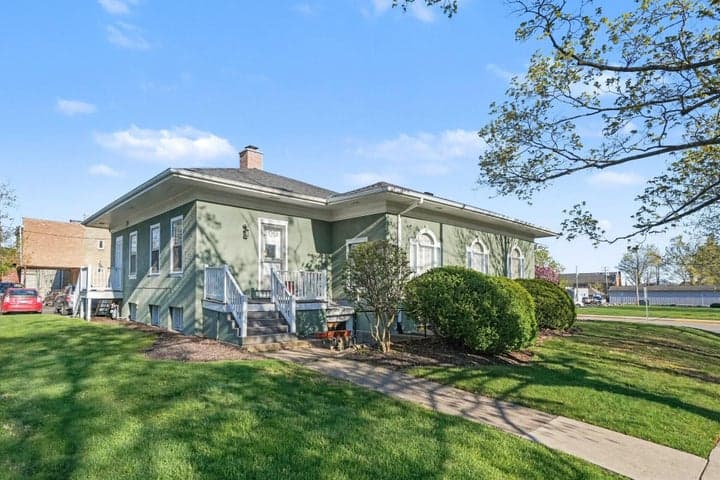 624 Phoenix Street, South Haven, MI 49090