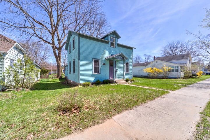 119 S Livingston Street, Whitehall, MI 49461
