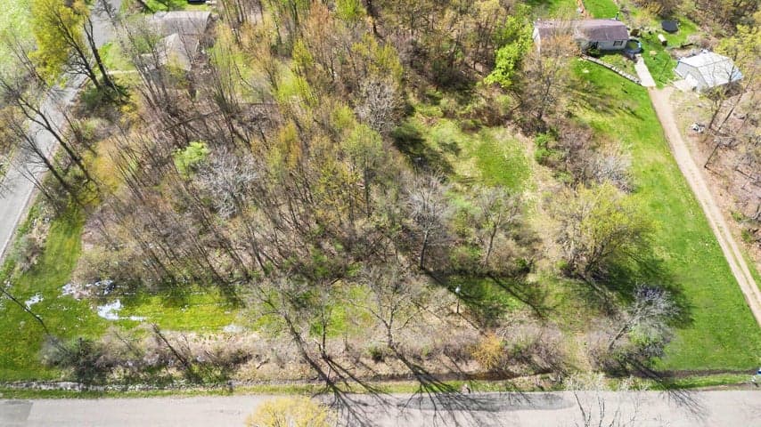17285 Williamsville Street, Cassopolis, MI 49031