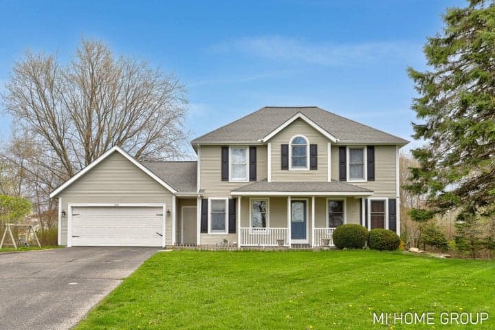 1081 Graafschap Road, Holland, MI 49423