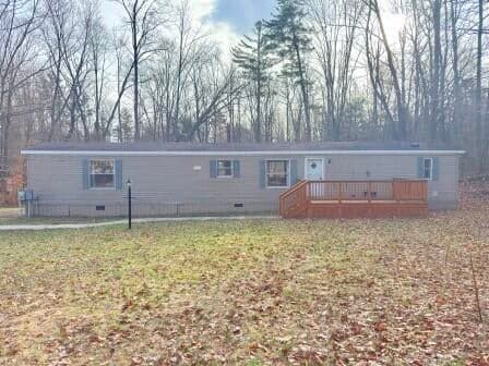 202 Hills Circle, Leroy, MI 49655