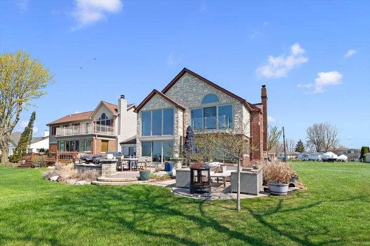 8115 Colony Drive, Algonac, MI 48001