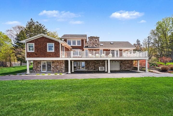 77102 Marwood Drive, South Haven, MI 49090