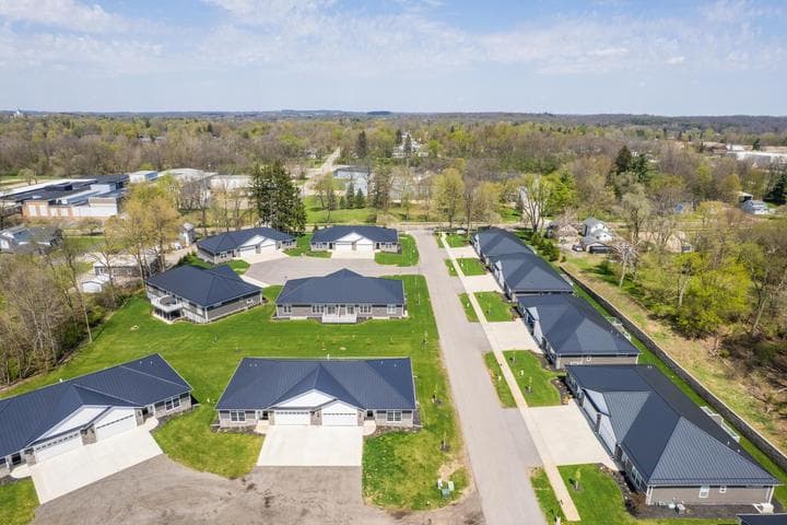 245 Auseon Court, Hillsdale, MI 49242