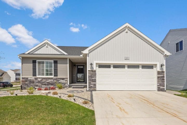 2629 Blooming Bud Lane, Kentwood, MI 49508