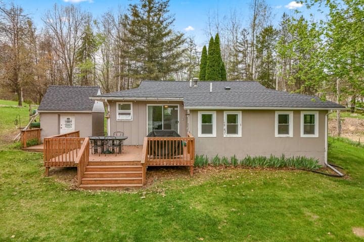 7901 Topinabee Drive, Montgomery, MI 49255