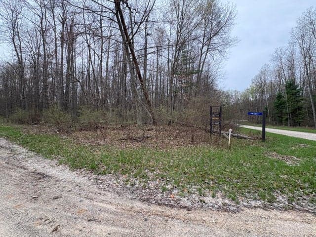 8369 Highland Trail, Stanwood, MI 49346