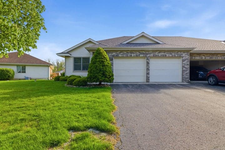 3590 Brook Point Drive, Hamilton, MI 49419