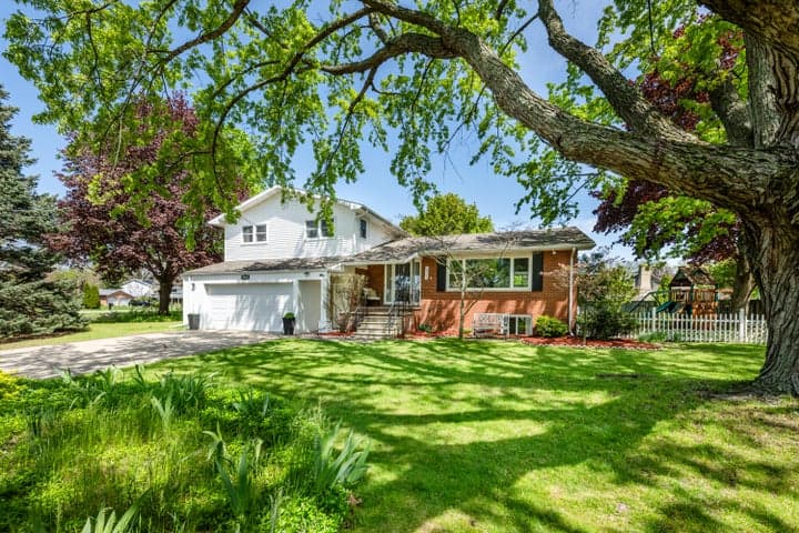 3461 W Valley View Drive, St. Joseph, MI 49085