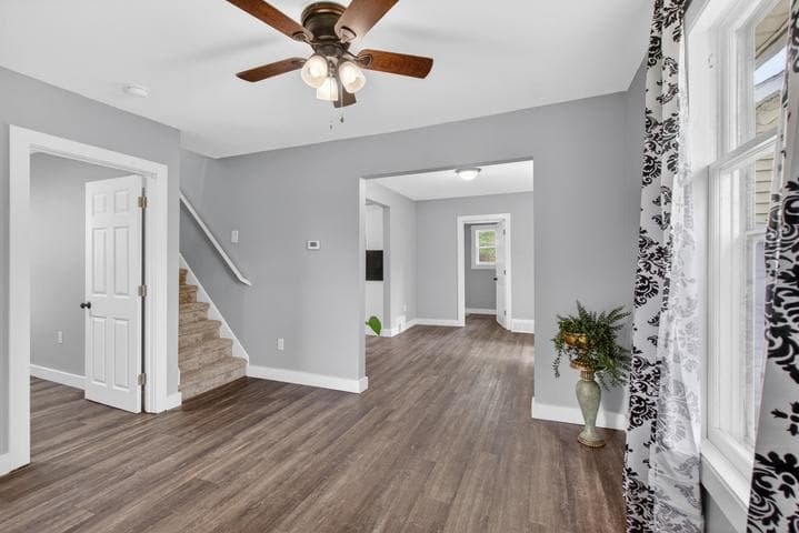 613 Hallett Street, Jackson, MI 49202