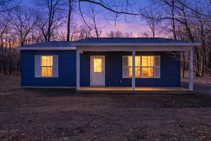 8992 Mackinaw Trail Drive, Howard City, MI 49329
