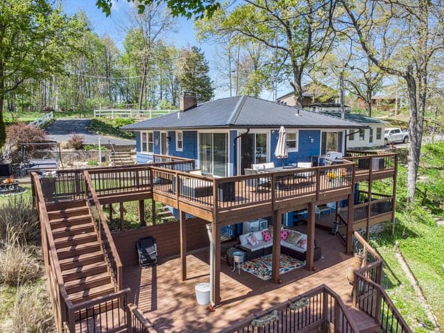 13872 Fineview Bluff Drive, Battle Creek, MI 49017