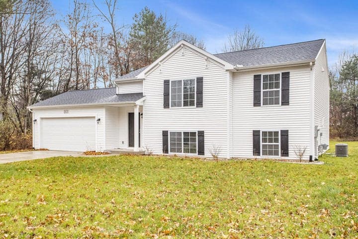 18342 Loganwood Trail, Battle Creek, MI 49014