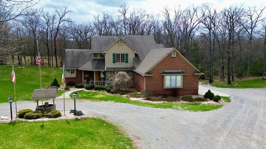 10838 Broad Road, Lachine, MI 49753