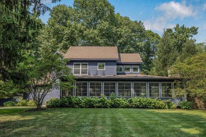 8773 Elm Valley Road, Union Pier, MI 49129