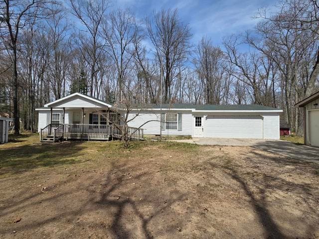 2612 W Southern Avenue, Baldwin, MI 49304